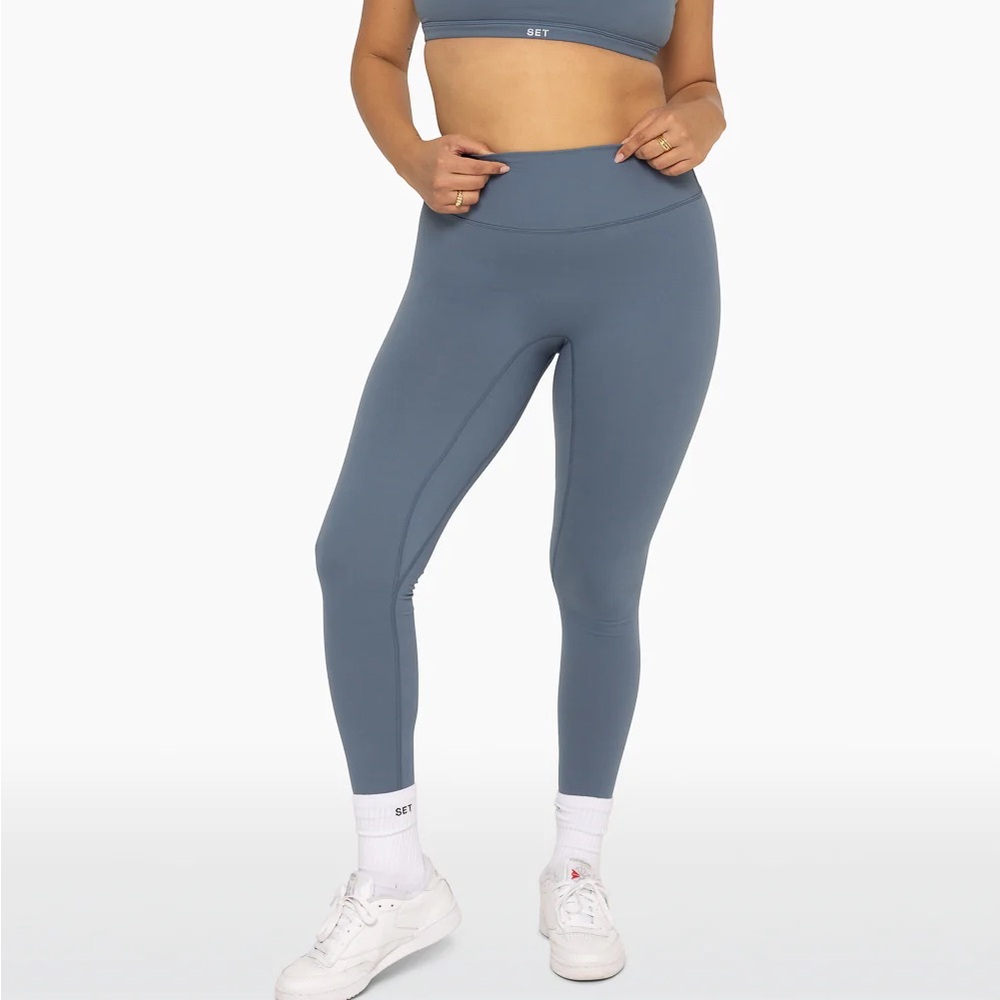 NWT Set Active Formcloud Leggings